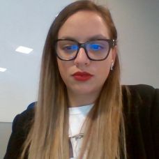 In&ecirc;s Oliveira - Consultoria de Marketing e Digital - Santar&eacute;m