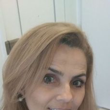 Andr&eacute;a Castro - Aulas de Dan&ccedil;a - fixando.pt