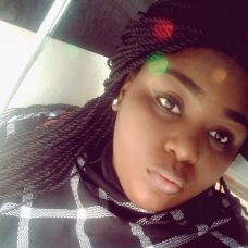 L&uacute;ria Lucyra de Lemos - Floristas - Porto