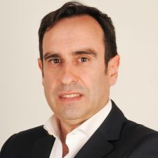 Alberto Ribeiro Neves - Psicólogo para Ataques de Pânico - Campo