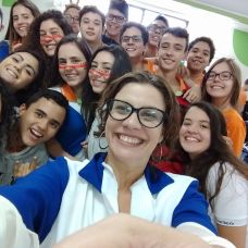 Yvette Altino - Aconselhamento de Admissão a Faculdades - Palmeira