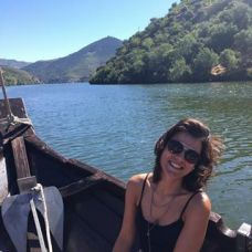 Tânia A. - Explicações de Várias Disciplinas