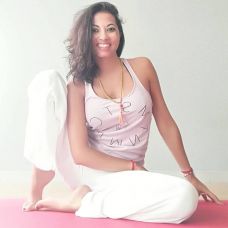 Natacha Monteiro - Instrutores de Meditação - Braga