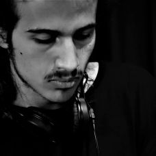 Deioces - DJ - gtm.js