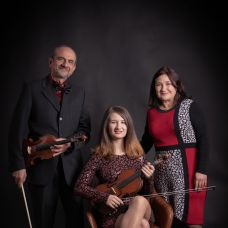 Georgi e Genoveva - Aulas de M&uacute;sica - Lisboa