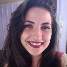 Tayná Fernanda Vieira - Escrita de Conteúdos Online - Montenegro