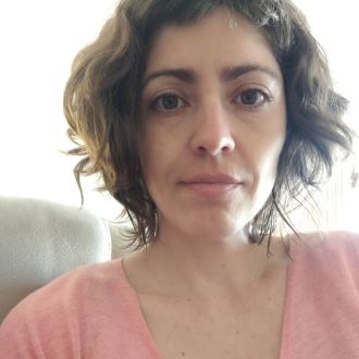 Joana Mira - Babysitter - Ajuda