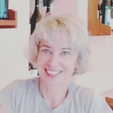 Susana A. - Reparaciones de armarios