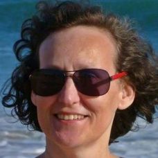 Cristina A. - Montagem de Mobília