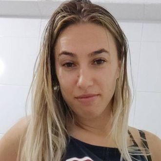 Nicoleta - Babysitter - Ajuda
