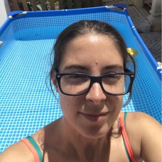 Marta M. - Aluguer de Insufláveis para Festas