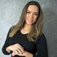 Luciana Costa - Gestão de Redes Sociais - Rio Tinto