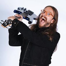 Eduardo Gonçalves - Band Entertainment - Antuzede e Vil de Matos