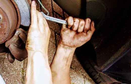 Change Car Tires - Vila Franca de Xira