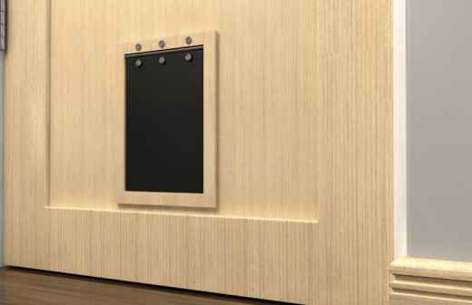 Instalação de Porta para Animais de Estimação - Vila Real