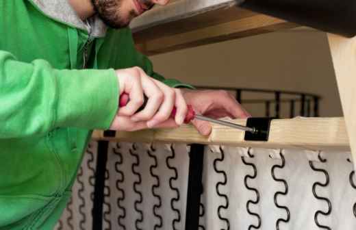 Möbel reparieren - Mora