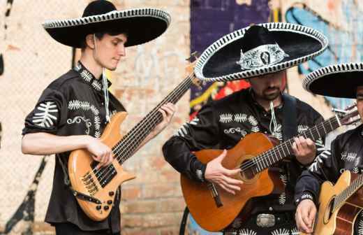 Entretenimento com Mariachi e Banda Latina - Quintas e Locais para Festas e Eventos