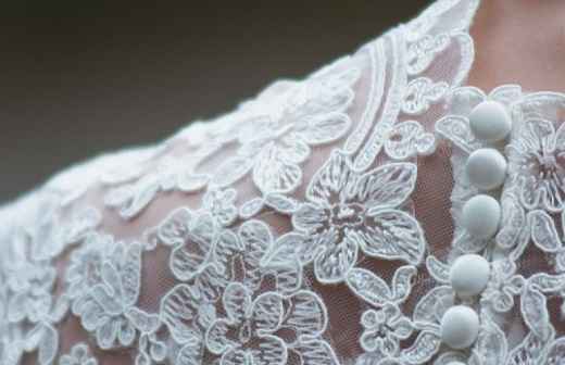 Bridal Stylist