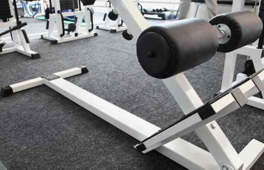 Reparación de equipamientos de gimnasio - Desmontaje