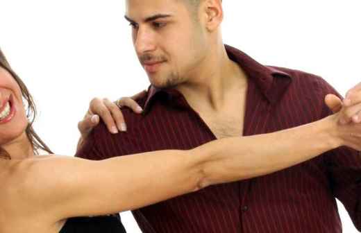 Aulas de Salsa Privadas - Braga