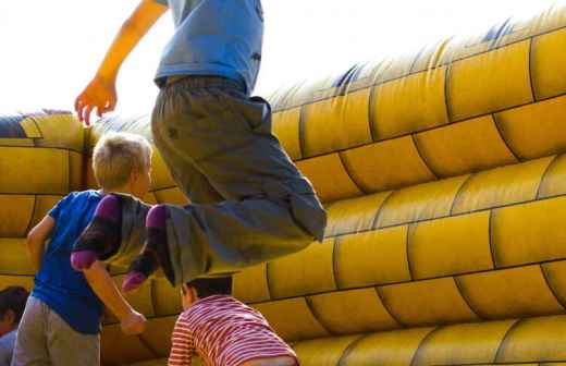 Aufblasbare Partyartikel mieten - Entertainer