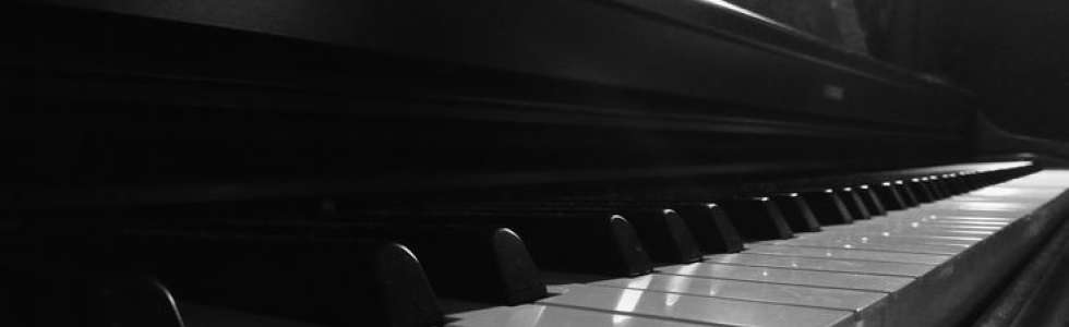 Jo&atilde;o Eir&oacute; - Pianista e Professor de piano - Fixando