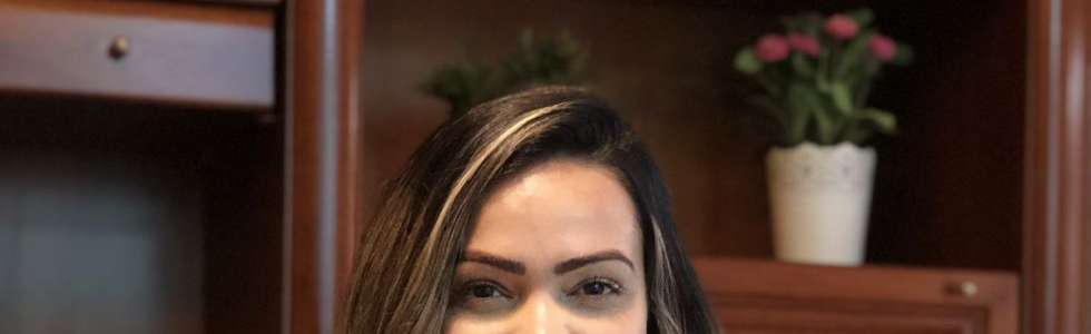 Dra Laura Varela - Nutricionista - Fixando