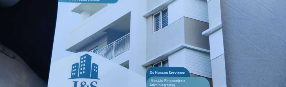 J&S- Carpintaria - Fixando