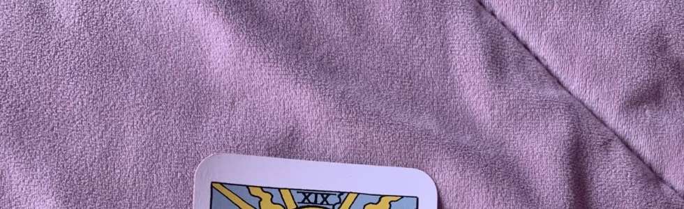 Tarot Luz - Fixando