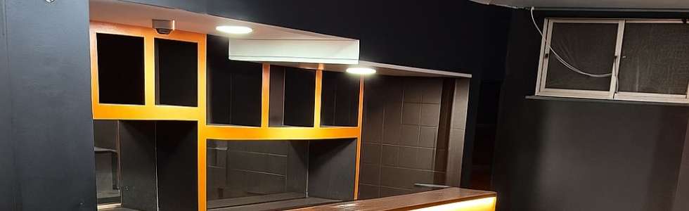 Pintor Especialista em detalhes - Fixando