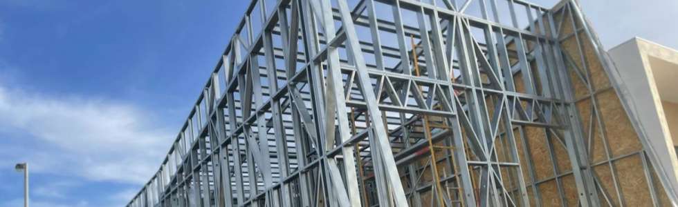 WU DRY CONSTRUCTION ( steel Frame construção em aço leve - Fixando