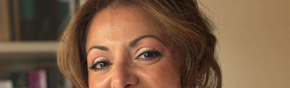 Andreia Ribeiro Makeup Pro - Fixando