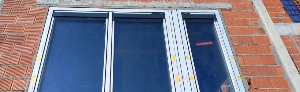Janelas Premium Internacional - Fixando