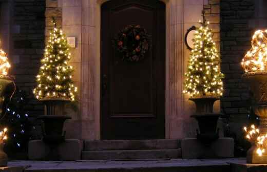 Holiday Lighting Installation and Removal - Saint Columb